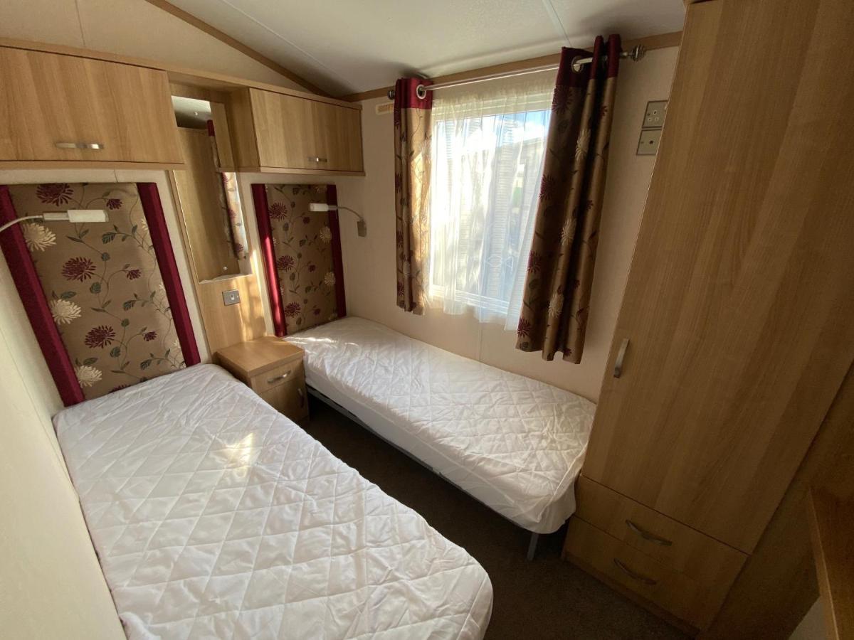 8 Berth Caravan Skegness Golden Palm Resort Chapel Saint Leonards Exterior photo